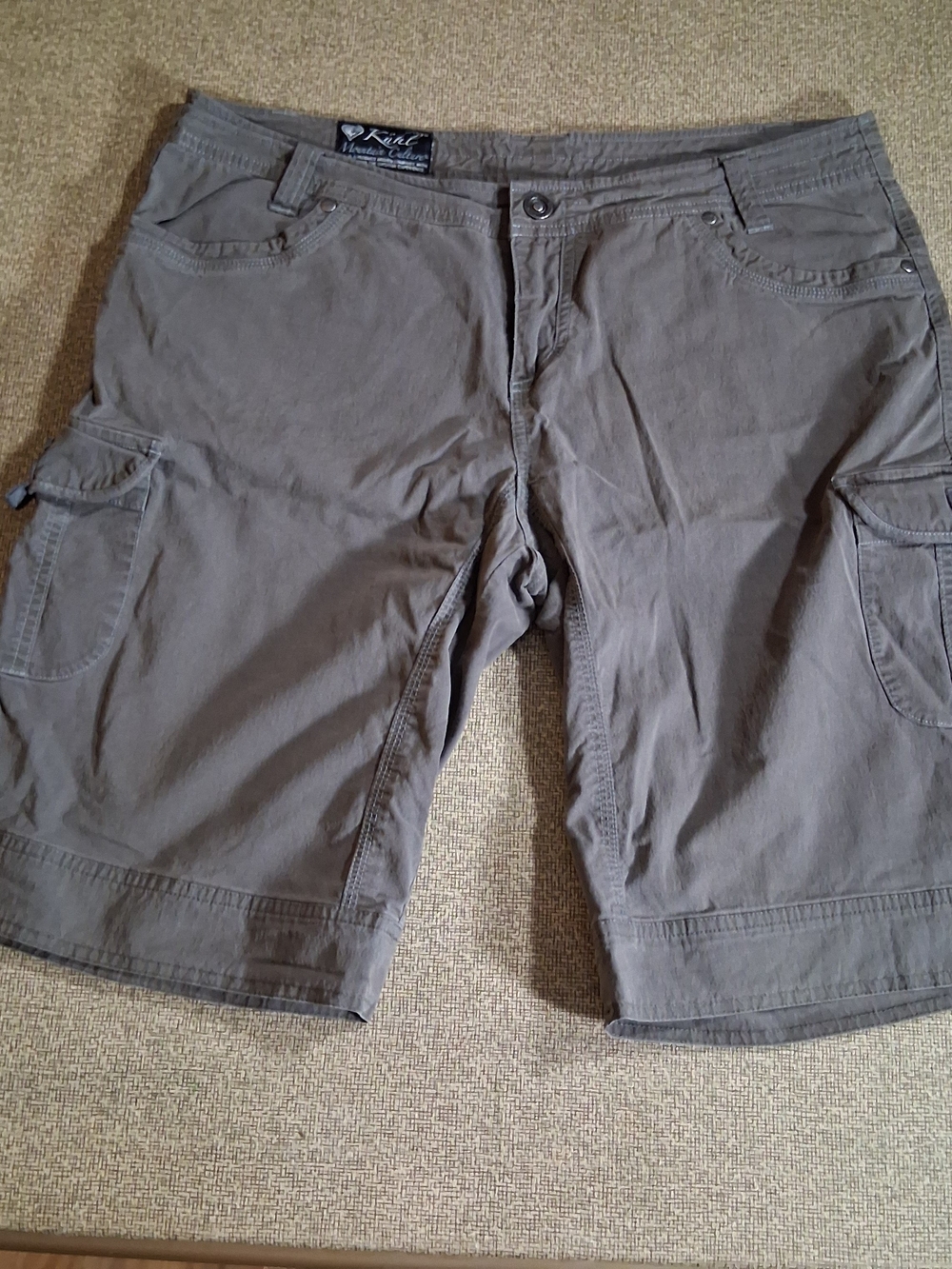 Kuhl Gray Cargo Splash Shorts, Cotton, Size 14 Style 6804